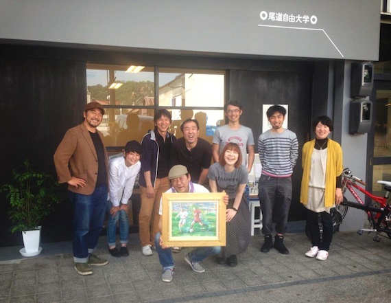 10614010_717264678367853_1719285215_n